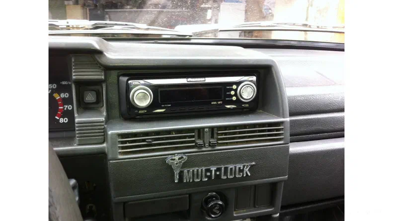 Lada (ВАЗ) 21099 2000 - 9