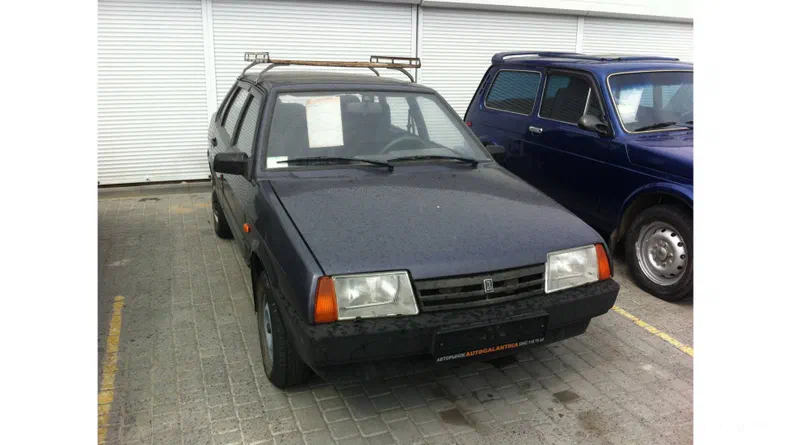 Lada (ВАЗ) 21099 2000