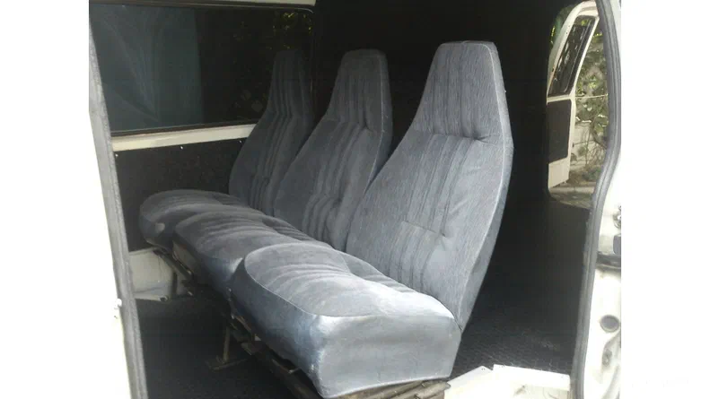 Toyota HiAce 1991 - 5