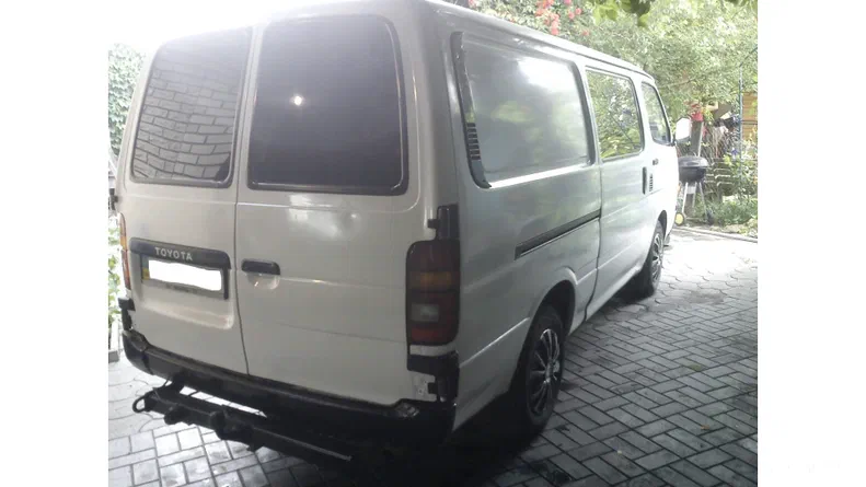 Toyota HiAce 1991 - 9