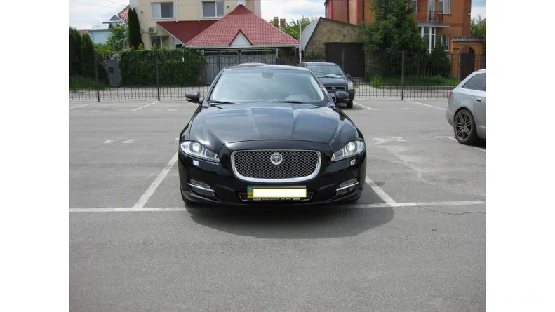 Jaguar XJ 2011 - 14