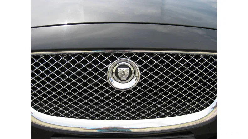 Jaguar XJ 2011 - 19
