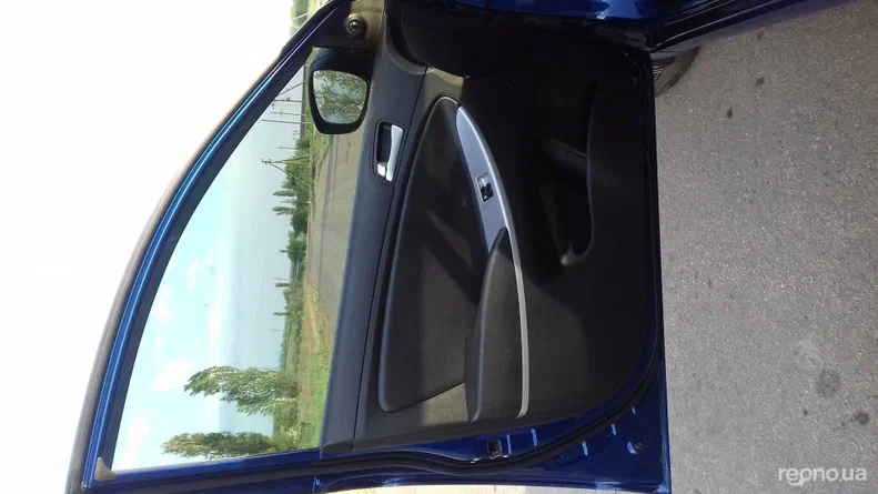 Hyundai Accent 2012 - 25