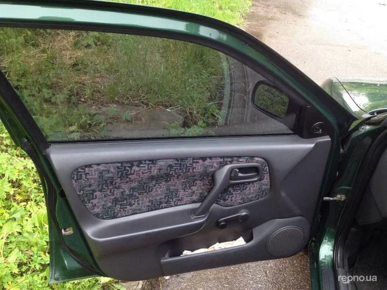 Nissan Primera 1997 - 6