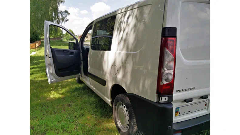 Peugeot Expert 2011 - 26