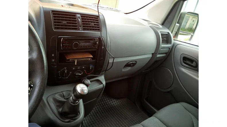 Peugeot Expert 2011 - 17