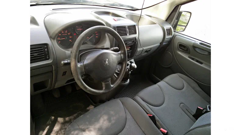 Peugeot Expert 2011