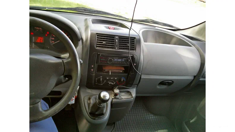 Peugeot Expert 2011 - 10