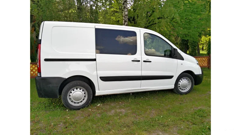 Peugeot Expert 2011 - 19