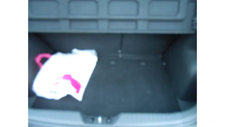 Hyundai Accent 2008 - 9