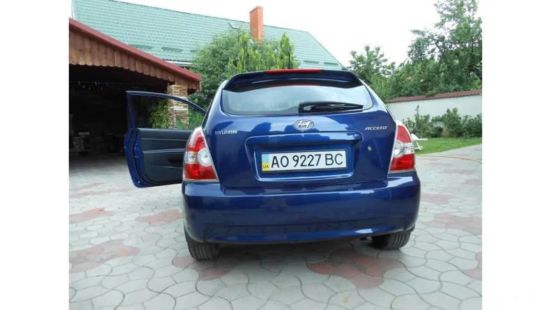 Hyundai Accent 2008 - 5