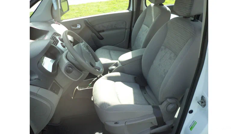 Renault Kangoo 2010 - 11