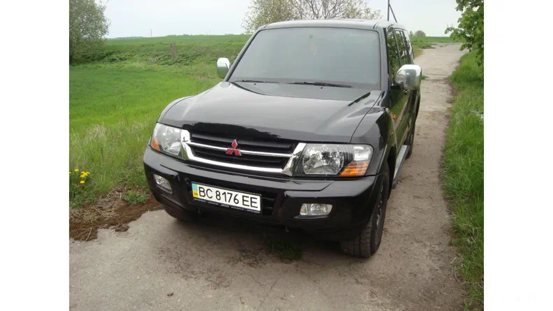 Mitsubishi Pajero 2002 - 7