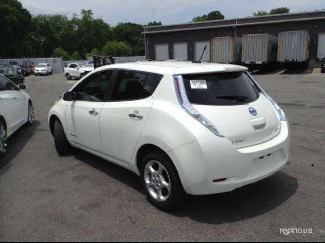 Nissan Leaf 2013