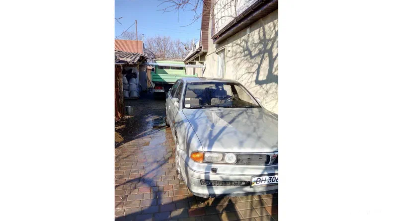 Mitsubishi Sigma 1994