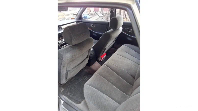 Mitsubishi Sigma 1994