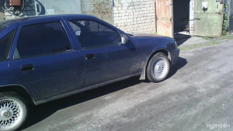 Opel Vectra 1990