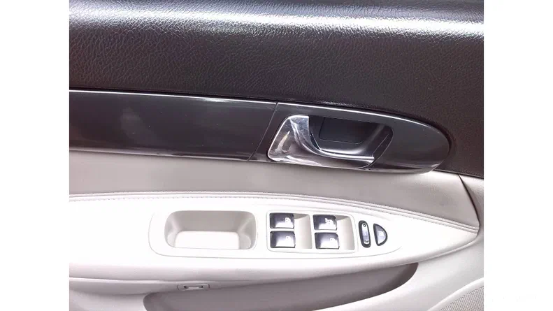 Chevrolet Evanda 2005