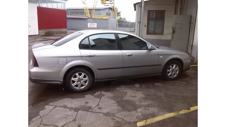 Chevrolet Evanda 2005