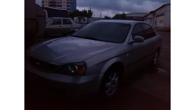 Chevrolet Evanda 2005