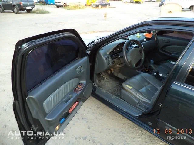 Nissan Maxima 1995 - 14