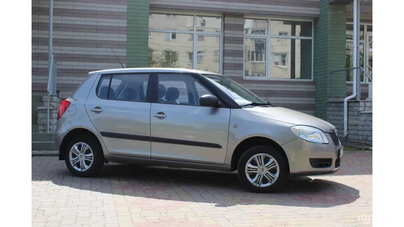 Skoda Fabia 2008 - 19