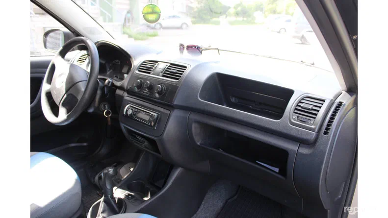 Skoda Fabia 2008 - 8