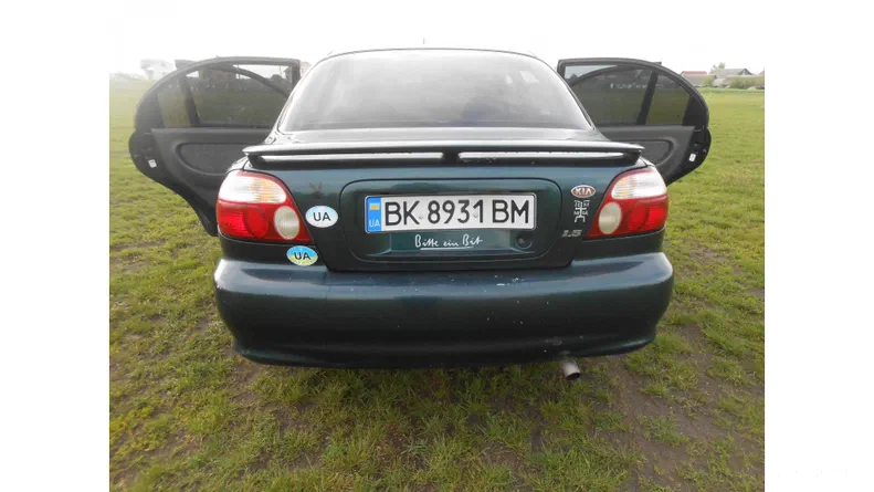 Kia Sephia 1998