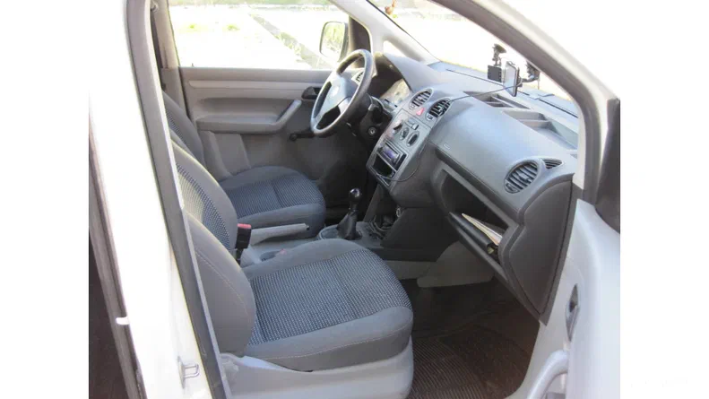 Volkswagen Caddy 2009 - 6