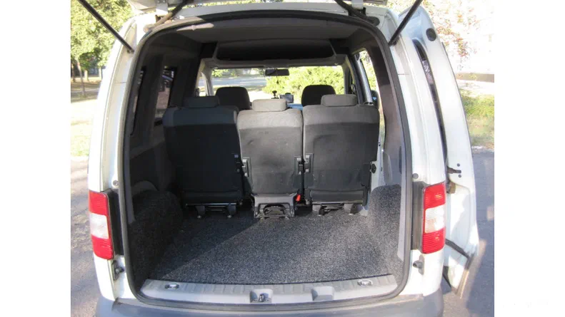 Volkswagen Caddy 2009 - 10