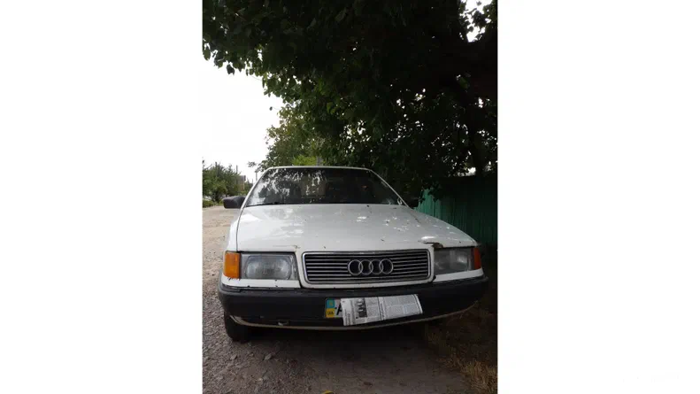 Audi 100 1983