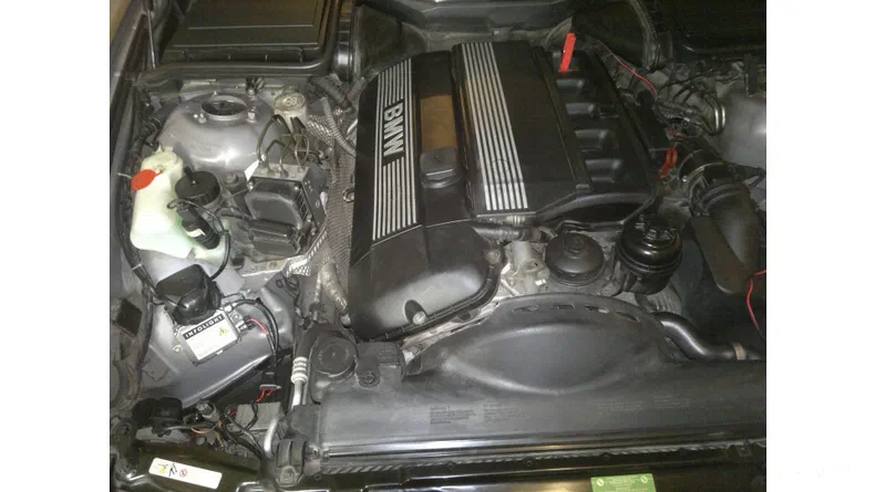 BMW 5 серія 1999 - 6