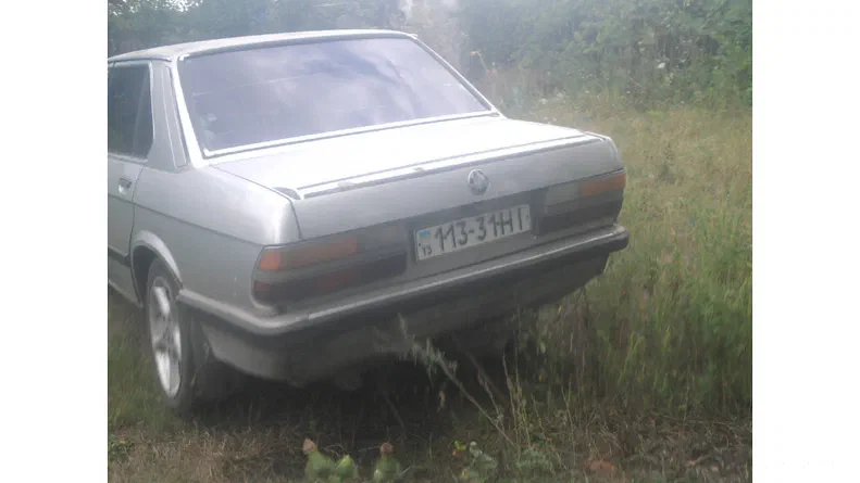 BMW 5 серии 1983