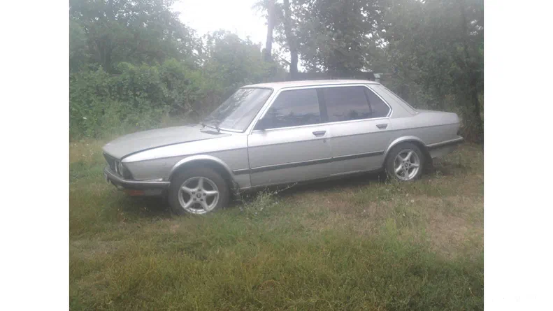 BMW 5 серии 1983