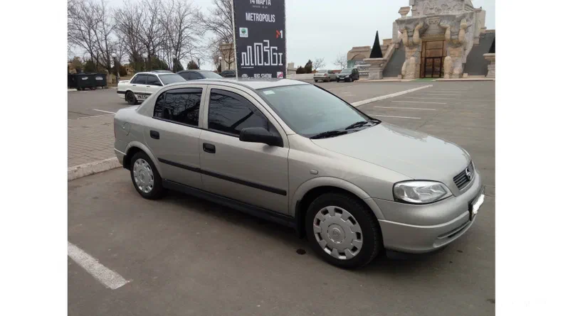 Opel Astra 2008