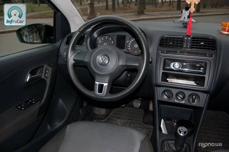 Volkswagen Polo 2012 - 7