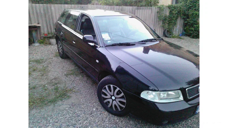 Audi A4 2000 - 11