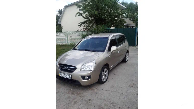 Kia Carens 2008