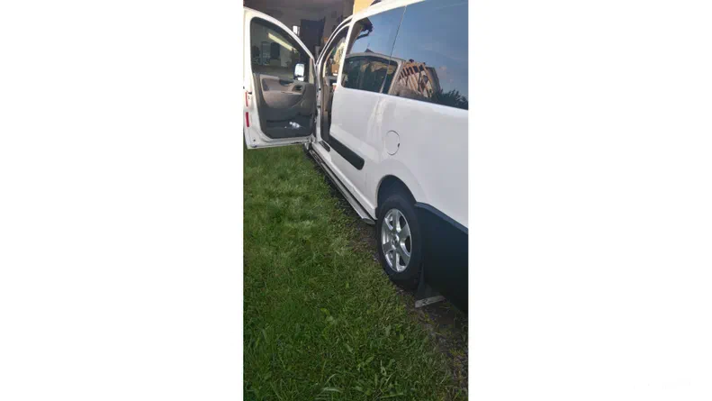 Peugeot Expert 2009 - 8