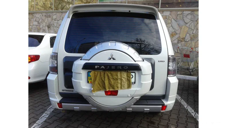 Mitsubishi Pajero 2014