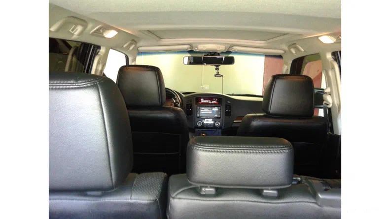 Mitsubishi Pajero 2014 - 10