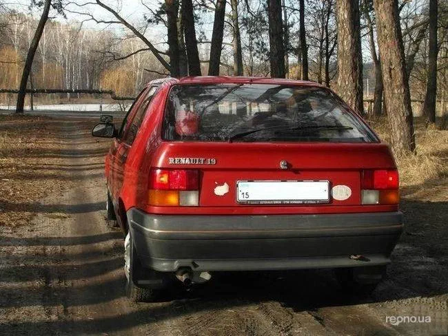 Renault 19 1989 - 6