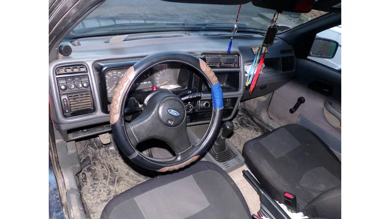 Ford Sierra 1988 - 5