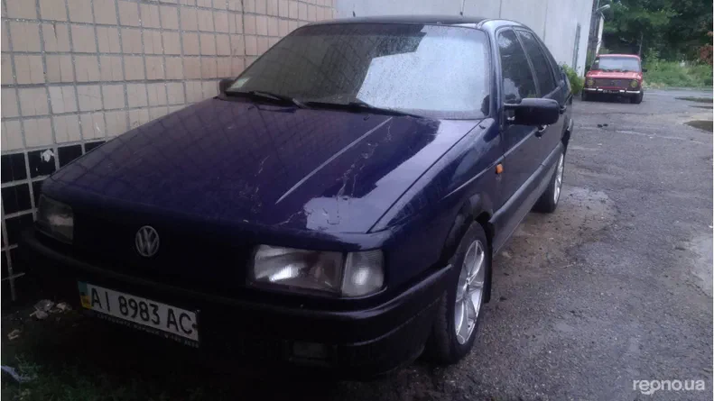 Volkswagen Passat 1992