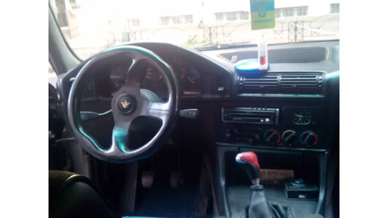 BMW 5 серія 1988 - 9