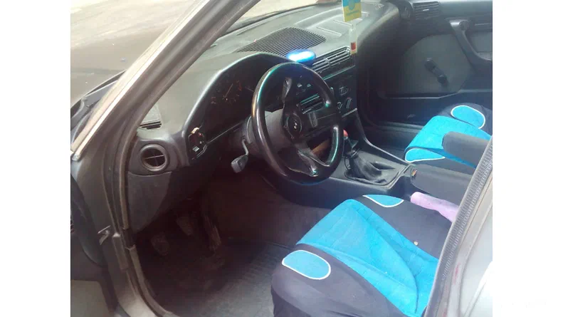 BMW 5 серія 1988 - 8