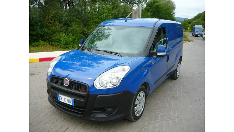 Fiat Doblo 2012