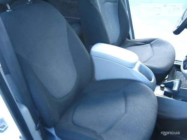 Renault Kangoo 2009 - 10