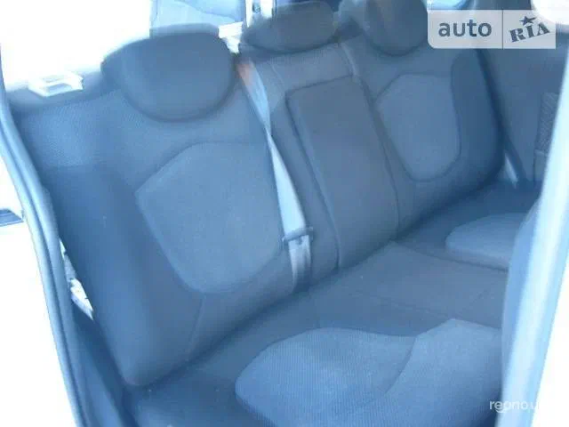 Renault Kangoo 2009 - 9