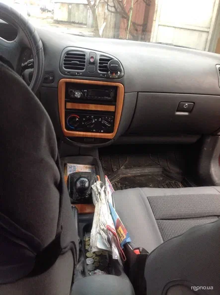 Daewoo Nubira 1998 - 5